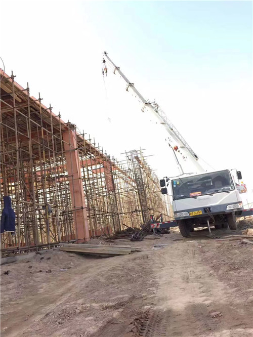 翠屏区吊车作业的安全注意事项有哪些？